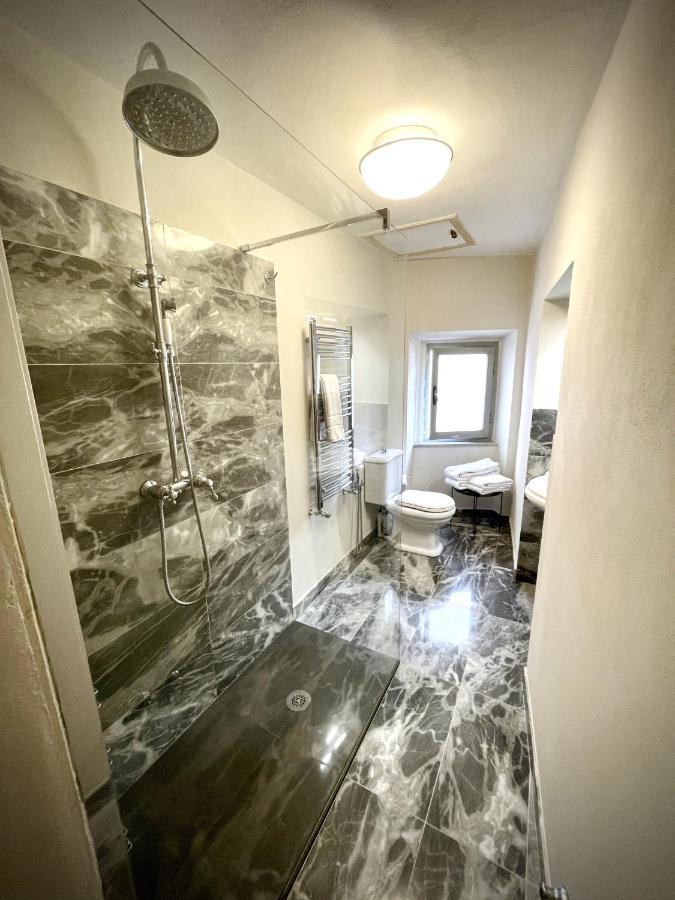 Luxury Apartment Angelio Barga Exterior photo